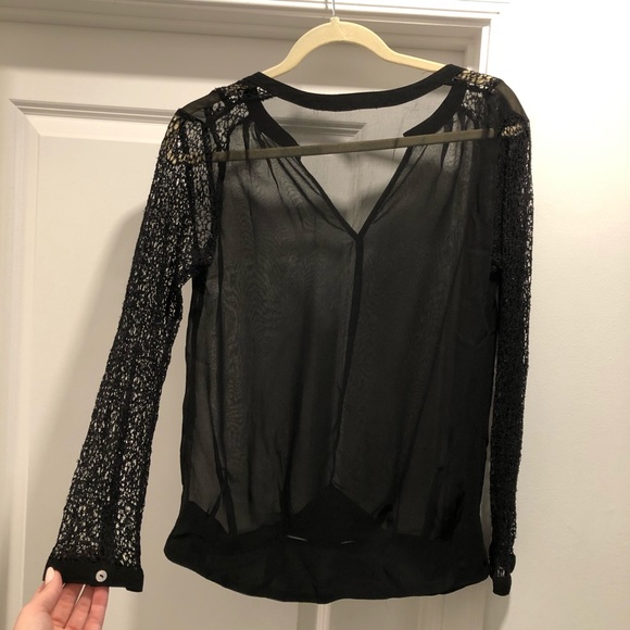 Black blouse with lace sleeves - Picture 2 of 4